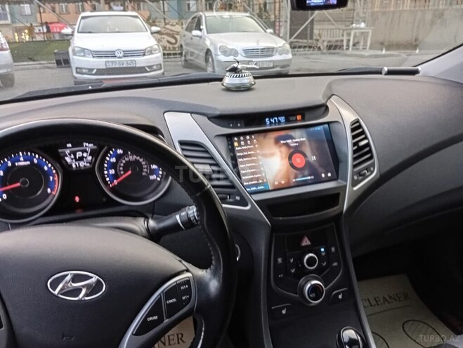 Hyundai Elantra 2015, 110,000 km - 1.8 л - Bakı