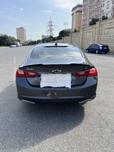 Chevrolet Malibu-6