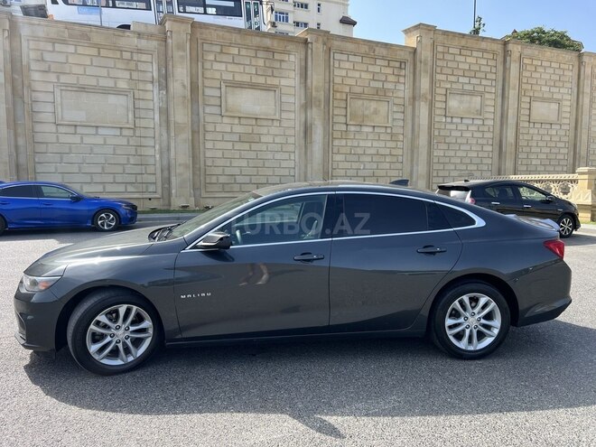 Chevrolet Malibu-5
