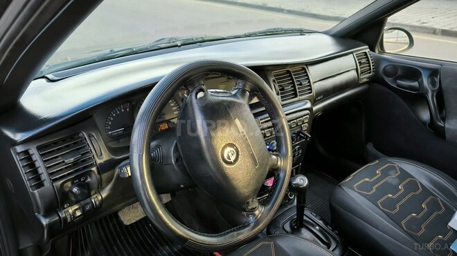 Opel Vectra 1996, 289,098 km - 2.0 l - Bakı