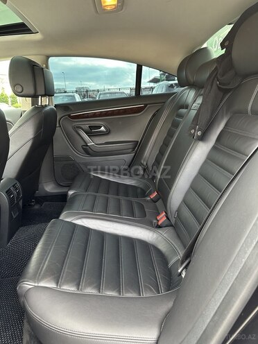 Volkswagen Passat CC-5