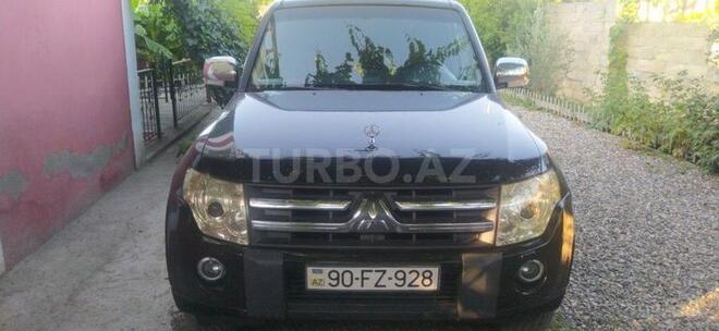 Mitsubishi Pajero 2007, 210,000 km - 3.0 л - Xudat