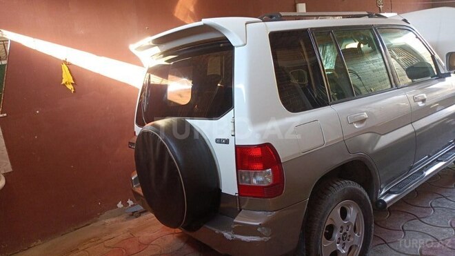 Mitsubishi  1999, 213,239 km - 1.8 l - Sumqayıt
