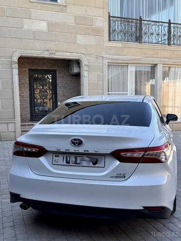 Toyota Camry-2