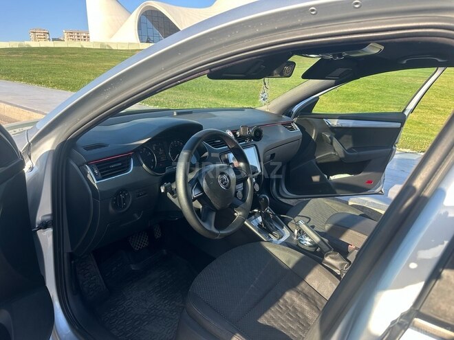 Skoda Octavia 2015, 243,323 km - 1.4 l - Bakı