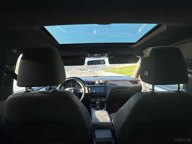 Skoda Octavia 2015, 243,323 km - 1.4 l - Bakı
