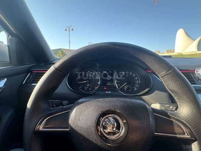Skoda Octavia 2015, 243,323 km - 1.4 l - Bakı