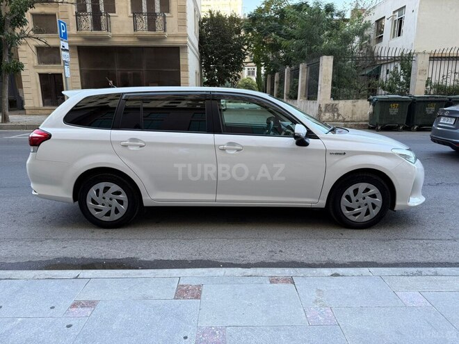 Toyota Corolla Fielder 2018, 176,000 km - 1.5 л - Bakı