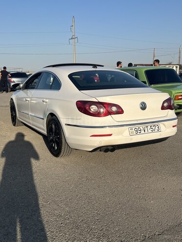 Volkswagen Passat CC-4