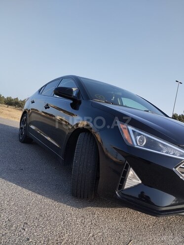 Hyundai Elantra 2019, 91,000 km - 2.0 l - Bakı