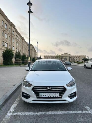 Hyundai Accent 2019, 120,000 km - 1.6 l - Bakı