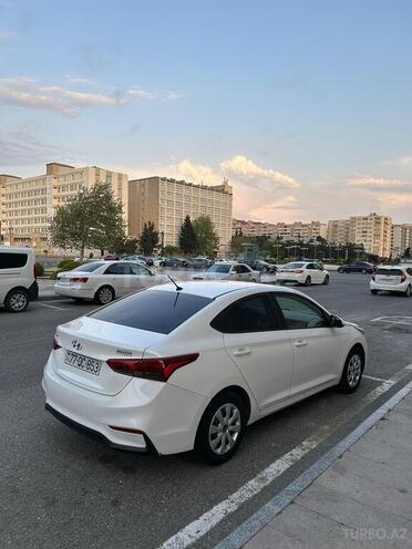 Hyundai Accent 2019, 120,000 km - 1.6 l - Bakı