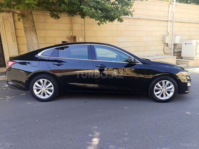 Chevrolet Malibu-5