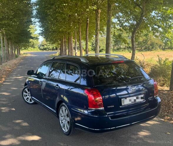 Toyota Avensis 2005, 380,000 km - 2.0 l - Bakı