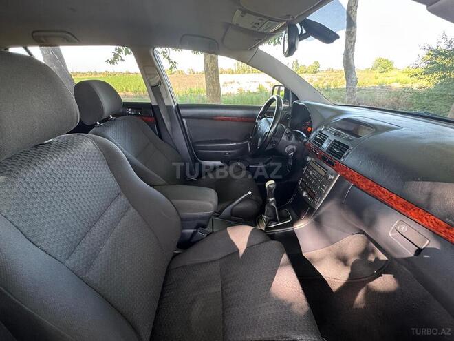Toyota Avensis 2005, 380,000 km - 2.0 l - Bakı