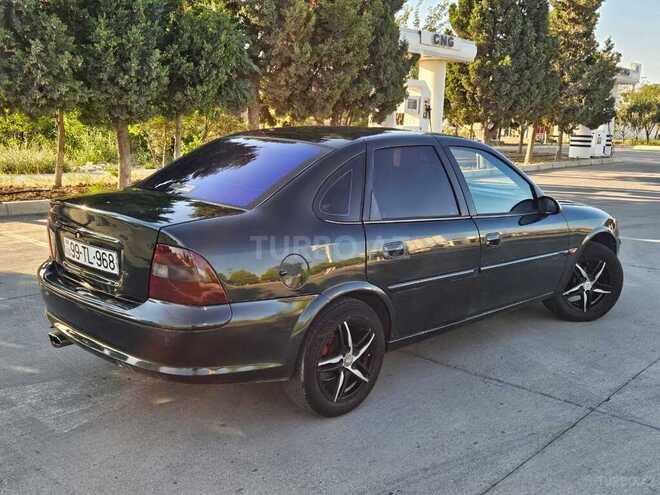 Opel Vectra 1997, 221,000 km - 1.8 l - Sumqayıt
