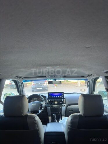 Toyota Land Cruiser Prado-7