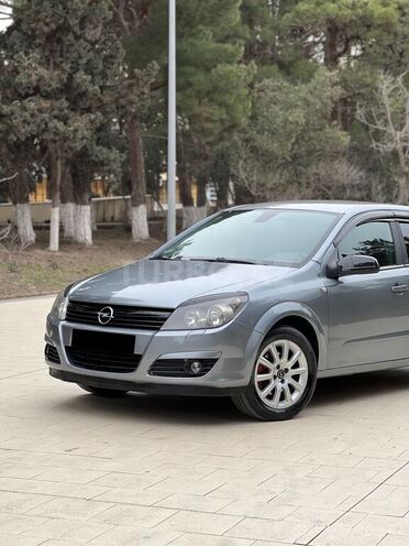 Opel Astra 2005, 300,000 km - 1.4 l - Sumqayıt