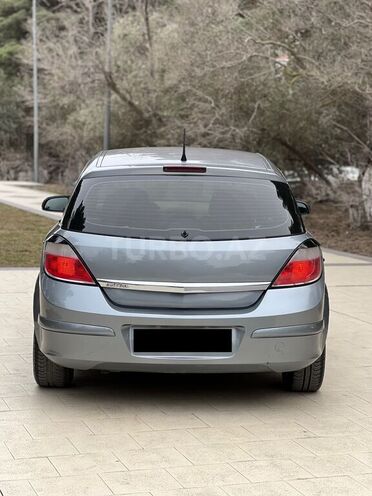 Opel Astra 2005, 300,000 km - 1.4 l - Sumqayıt