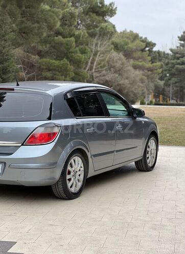 Opel Astra 2005, 300,000 km - 1.4 l - Sumqayıt