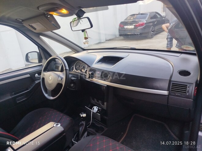 Opel Meriva-8