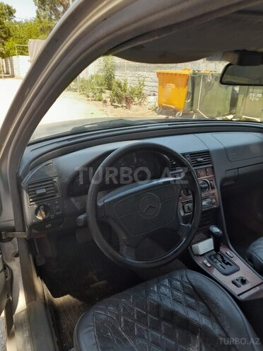Mercedes C 200 1997, 370,325 km - 2.0 l - Bakı