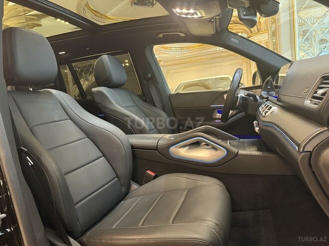 Mercedes GLS 450-12