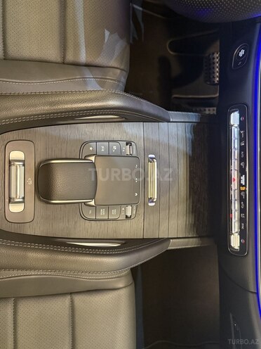 Mercedes GLS 450-16