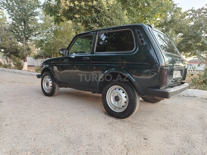 LADA (VAZ) Niva 2015, 122,000 km - 1.7 l - Qusar