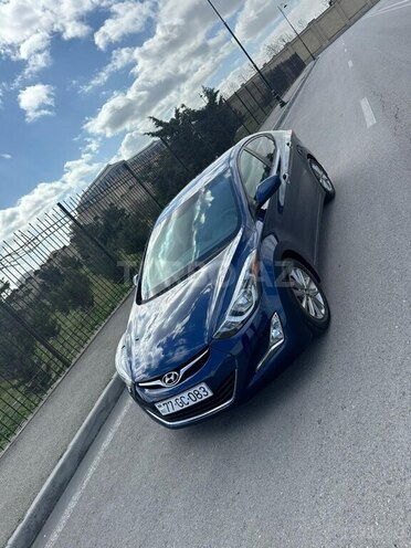 Hyundai Elantra 2015, 175,000 km - 1.8 l - Bakı