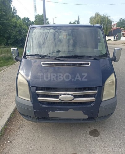 Ford Transit-1
