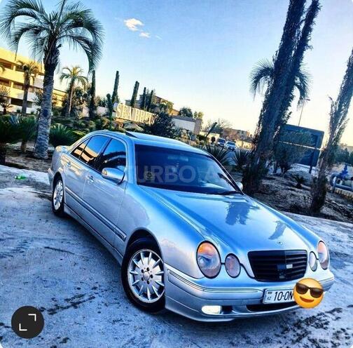 Mercedes E 220 d 1999, 358,700 km - 2.2 л - Sumqayıt