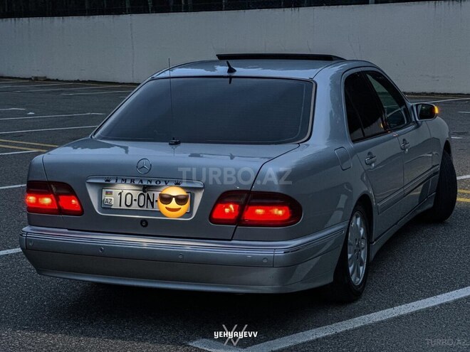 Mercedes E 220 d 1999, 358,700 km - 2.2 л - Sumqayıt