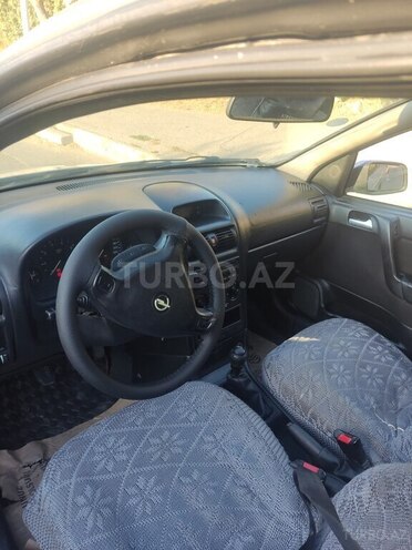 Opel Astra 1999, 235,800 km - 1.6 l - Bakı