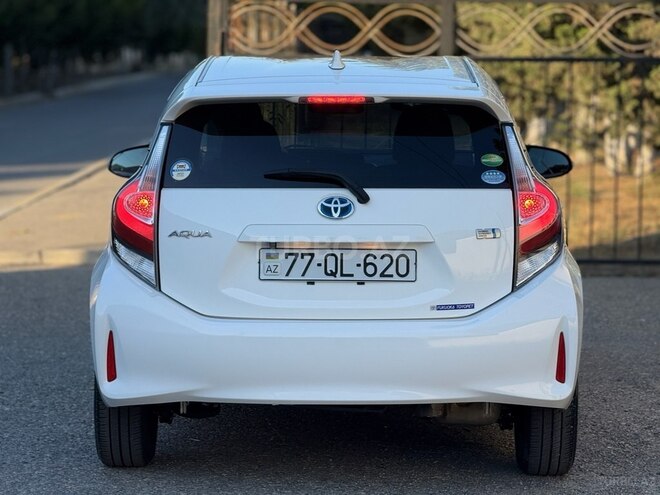 Toyota Aqua 2019, 32,000 km - 1.5 l - Bakı