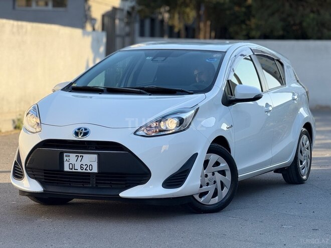 Toyota Aqua 2019, 32,000 km - 1.5 l - Bakı