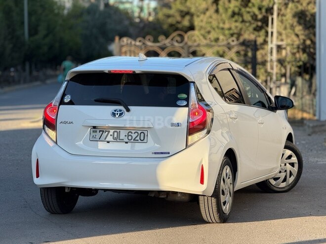 Toyota Aqua 2019, 32,000 km - 1.5 l - Bakı