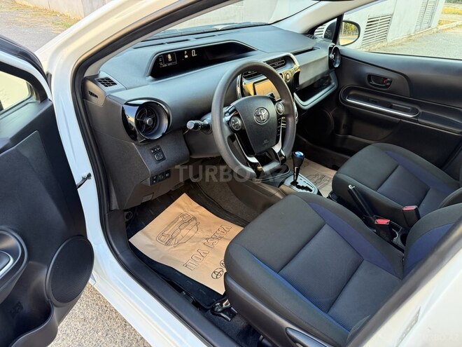 Toyota Aqua 2019, 32,000 km - 1.5 l - Bakı