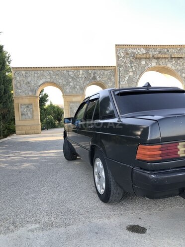 Mercedes 190 1990, 326,875 km - 2.0 l - Qobustan