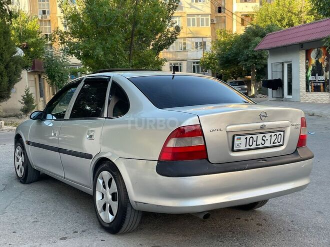 Opel Vectra 1996, 219,000 km - 2.0 l - Sumqayıt