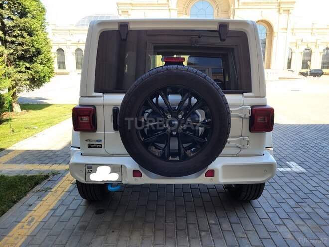 Jeep Wrangler-17