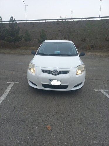 Toyota Auris 2009, 205,007 km - 1.4 l - Yevlax
