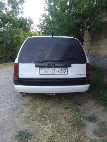 Opel Astra 1994, 542,831 km - 1.6 l - Quba