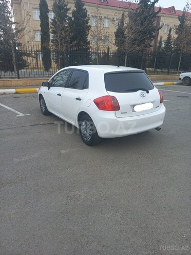 Toyota Auris 2009, 205,007 km - 1.4 l - Yevlax