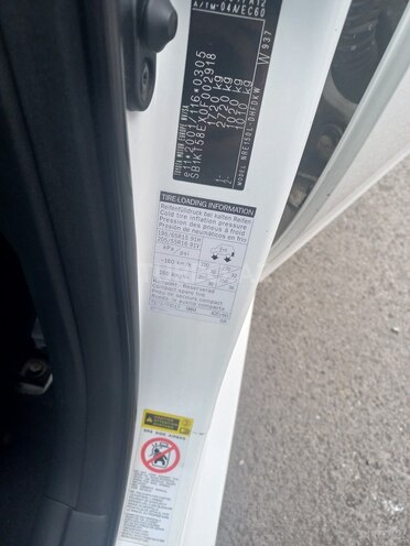 Toyota Auris 2009, 205,007 km - 1.4 l - Yevlax