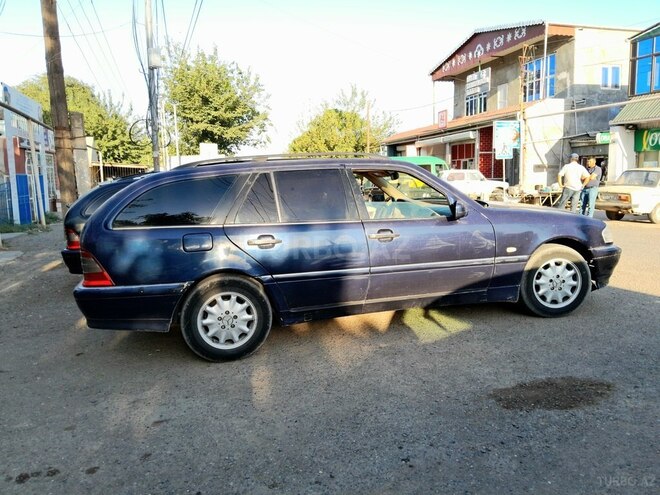 Mercedes C 250 d 2000, 527,180 km - 2.5 l - Cəlilabad