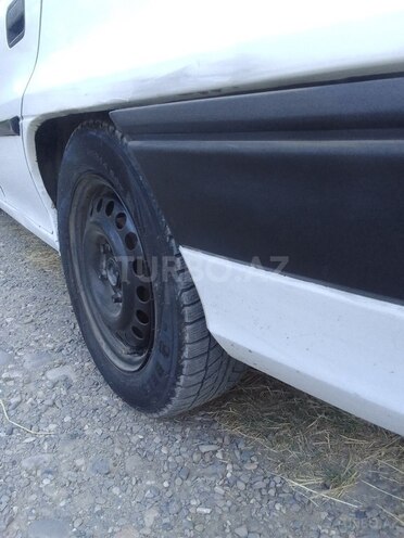 Opel Astra 1994, 542,831 km - 1.6 l - Quba