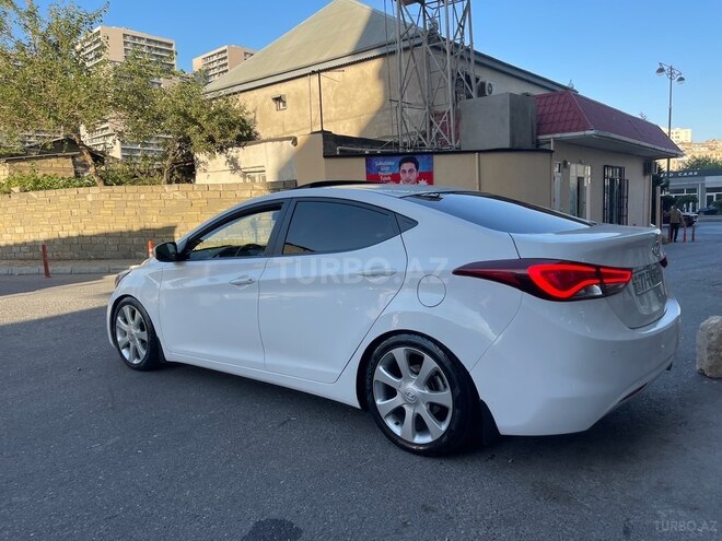 Hyundai Elantra 2013, 197,900 km - 1.8 l - Bakı