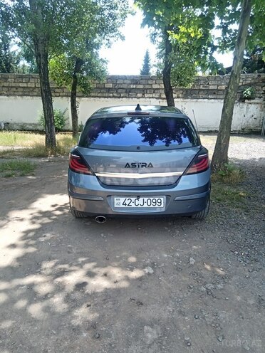 Opel Astra-2