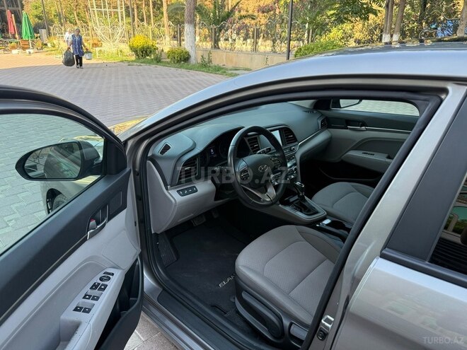 Hyundai Elantra 2019, 170,590 km - 2.0 l - Şirvan